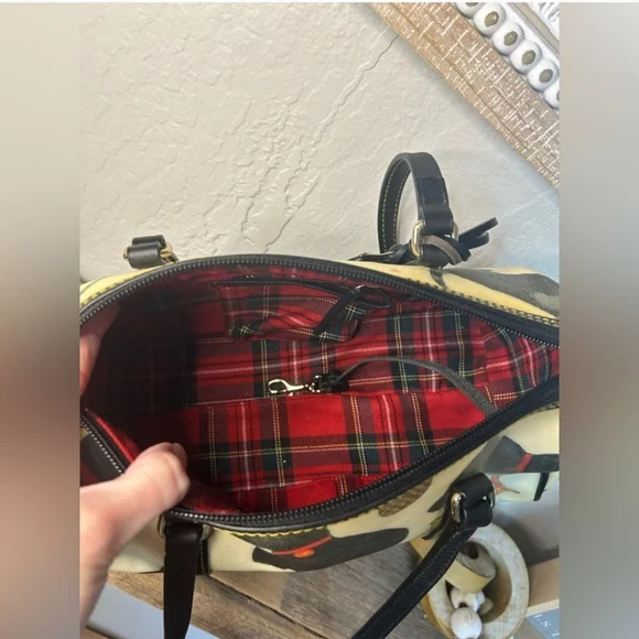 Vintage rare Dog Dooney with charm. Clean plaid interior - Picture 6 of 8